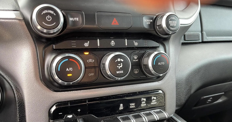 Dodge RAM cena 239900 przebieg: 43563, rok produkcji 2019 z Bełżyce małe 379